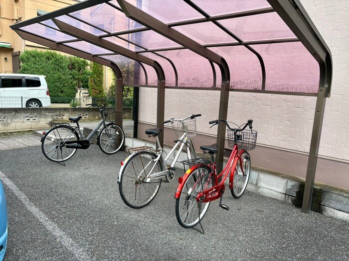 渡辺ハイツの物件外観写真