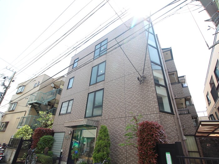 ルミエラ２の物件外観写真