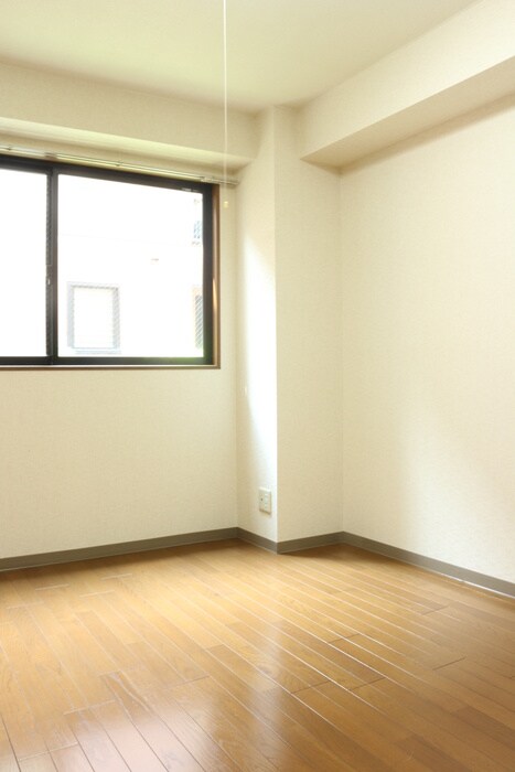 ルミエラ２の物件内観写真