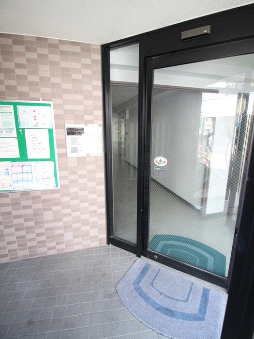 ルミエラ２の物件外観写真