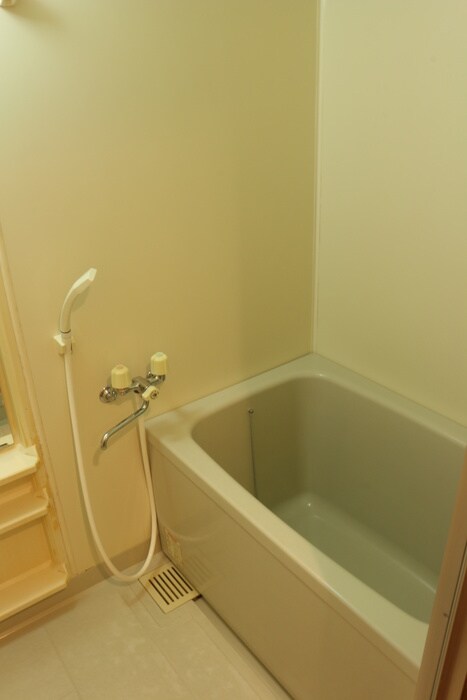 ルミエラ２の物件内観写真