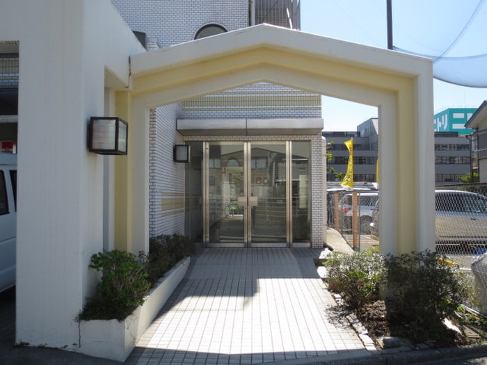 エクレール南町田の物件外観写真