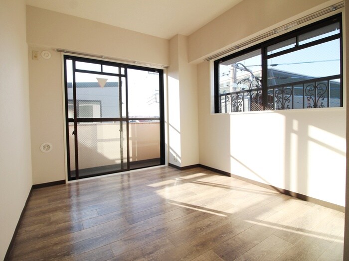 ビラ草加Ａ棟の物件内観写真