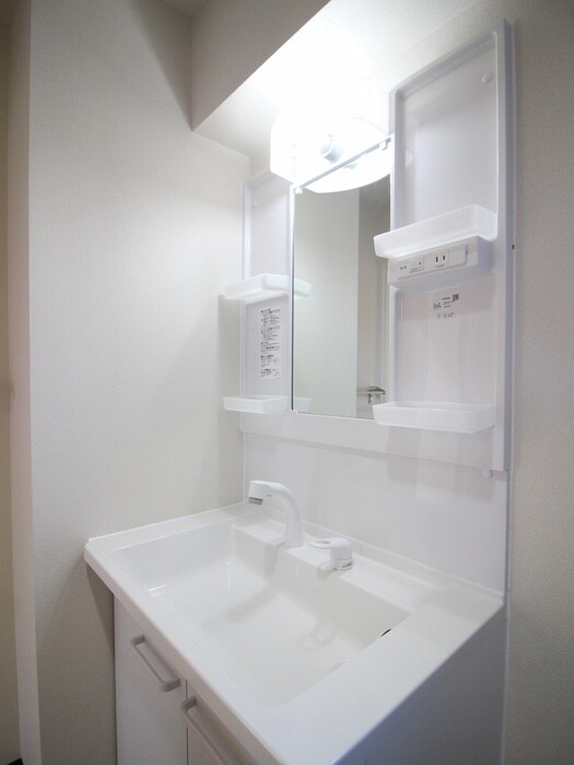 ビラ草加Ａ棟の物件内観写真