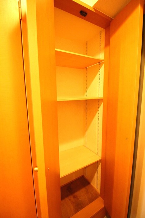 コアロ－ド春日の物件内観写真