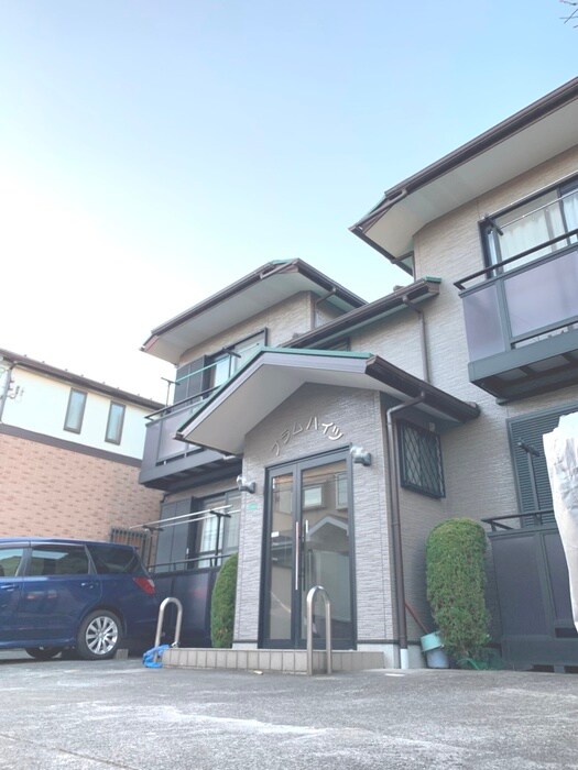 プラムハイツの物件外観写真