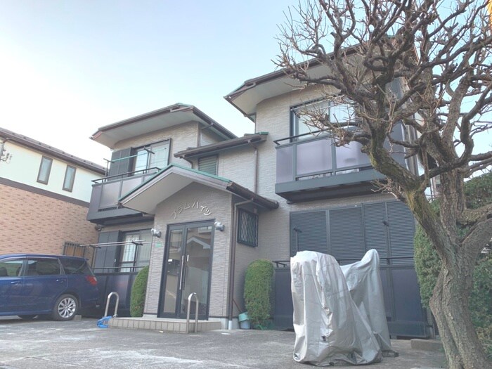 プラムハイツの物件外観写真