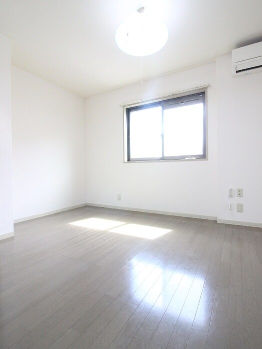 Bellｳﾞｨﾗｰｼﾞｭ･ＭＥの物件内観写真