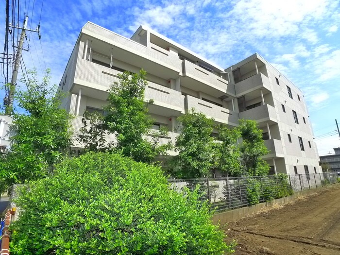 エスポワ－ル東所沢の物件外観写真