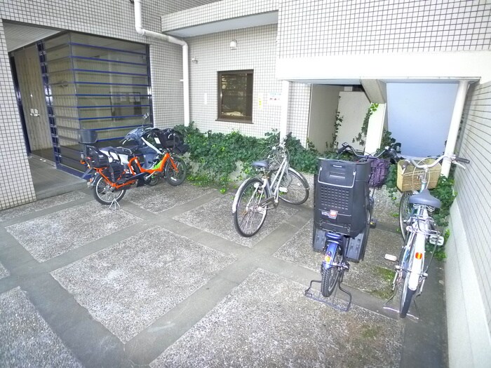 エスポワ－ル東所沢の物件外観写真