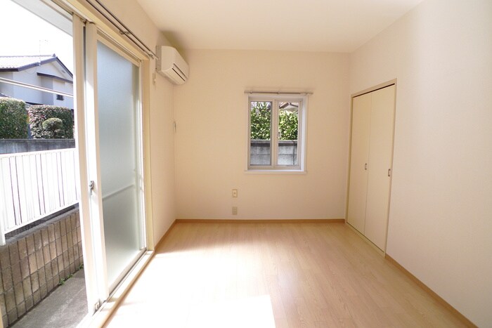 ヴィラ・パ－クサイドＡ棟の物件内観写真