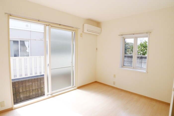 ヴィラ・パ－クサイドＡ棟の物件内観写真