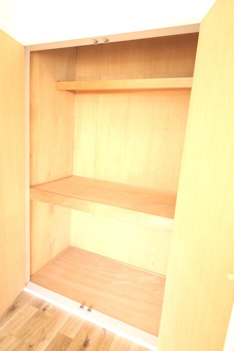 クリスタルマンションの物件内観写真