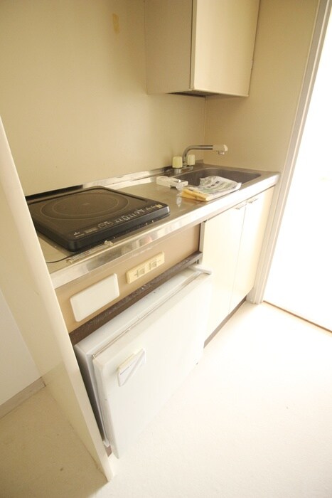 クリスタルマンションの物件内観写真