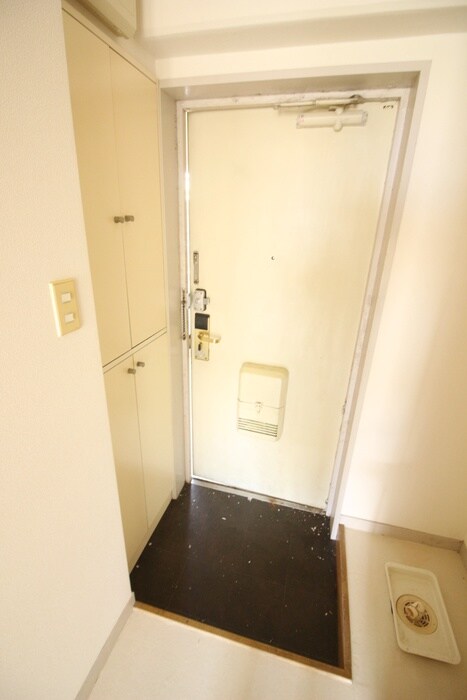 クリスタルマンションの物件内観写真