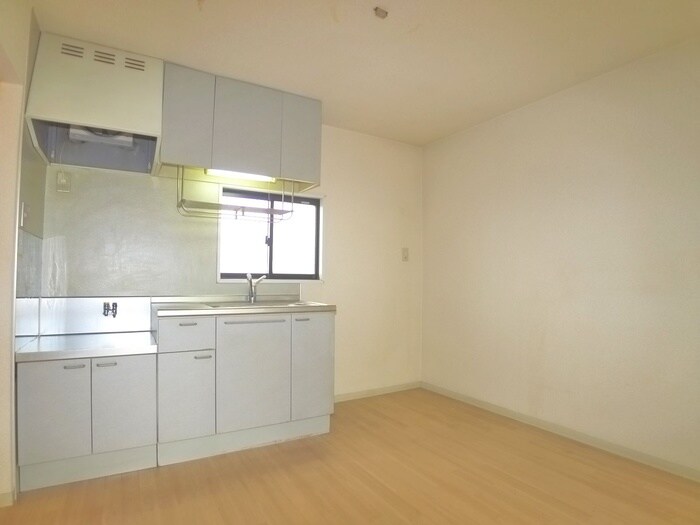 コーポジュネスⅢの物件内観写真