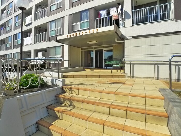 小金原第３コーポラス（２０６）の物件外観写真