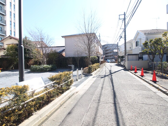 フラッツ東湘の物件外観写真