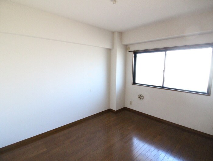 ビアーレ小金井の物件内観写真