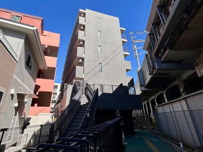 グリーンリーフ新綱島の物件外観写真