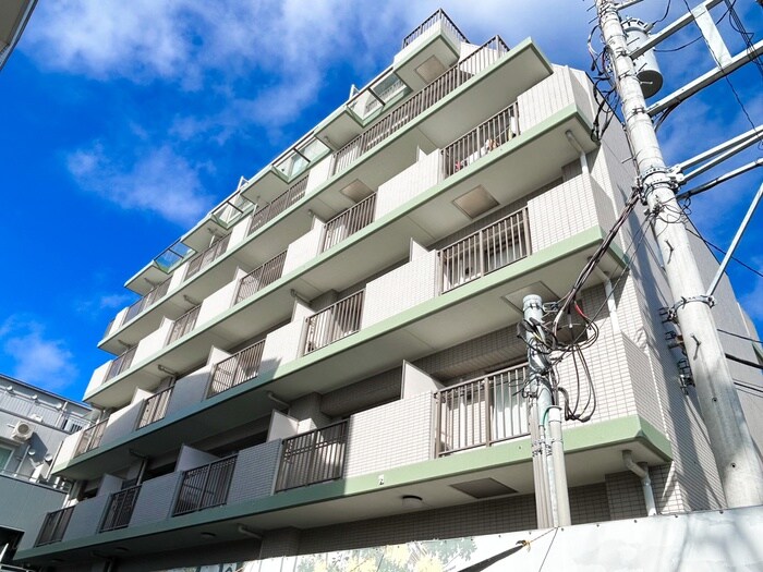 フレグランス生田の物件外観写真