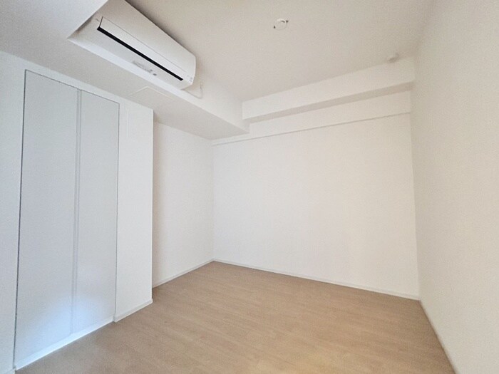 リーフシティ市川ザレジデンスの物件内観写真