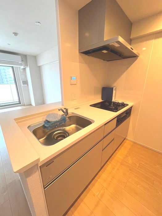 リーフシティ市川ザレジデンスの物件内観写真