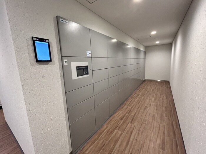 リーフシティ市川ザレジデンスの物件外観写真