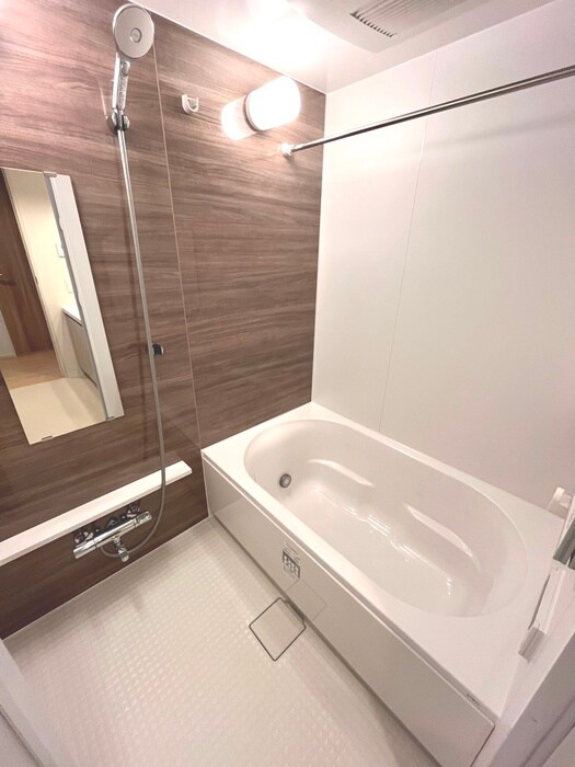 リーフシティ市川ザレジデンスの物件内観写真