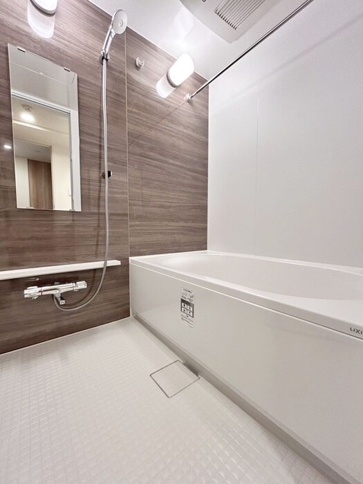 リーフシティ市川ザレジデンスの物件内観写真