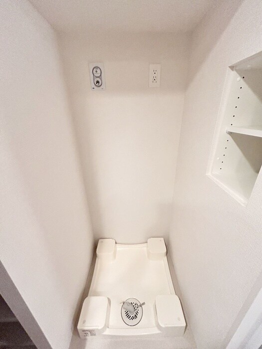 リーフシティ市川ザレジデンスの物件内観写真