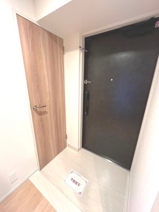 リーフシティ市川ザレジデンスの物件内観写真