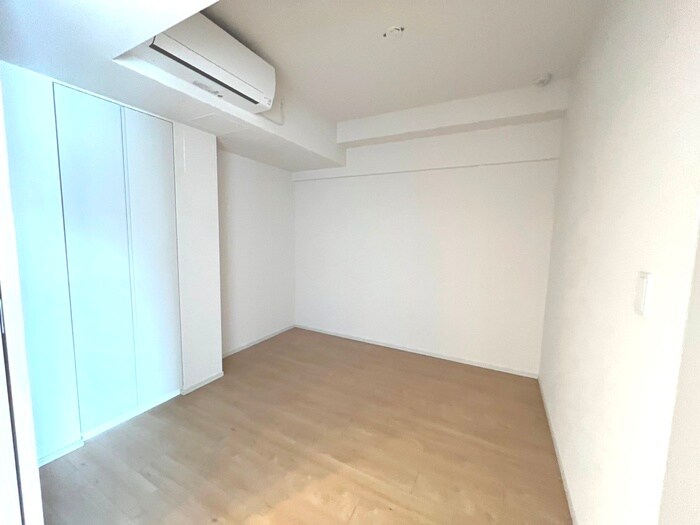 リーフシティ市川ザレジデンスの物件内観写真