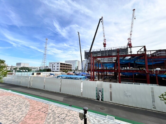 リーフシティ市川ザレジデンスの物件内観写真