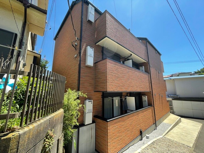 Searex横須賀中央の物件外観写真