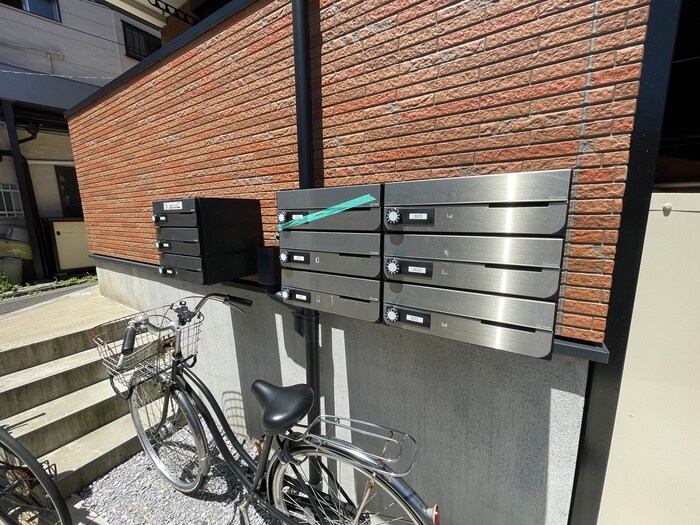 Searex横須賀中央の物件外観写真