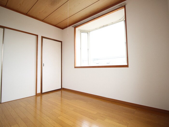 栄光マンションの物件内観写真