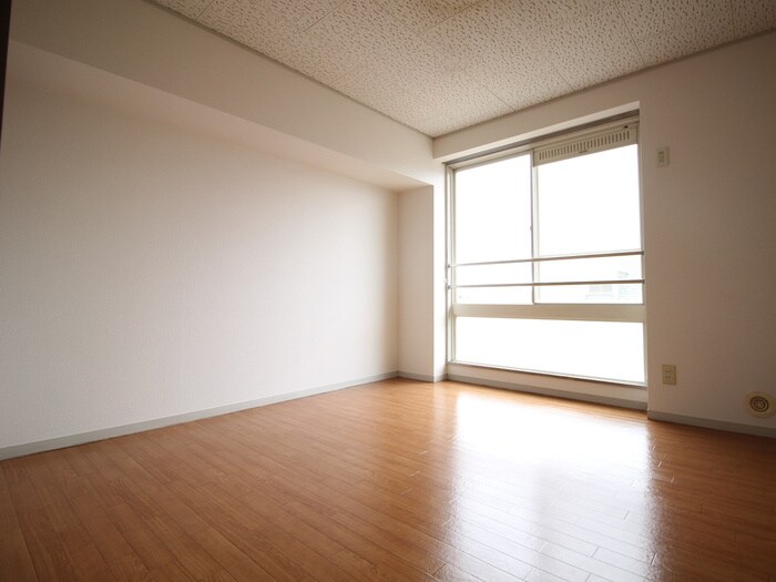 栄光マンションの物件内観写真