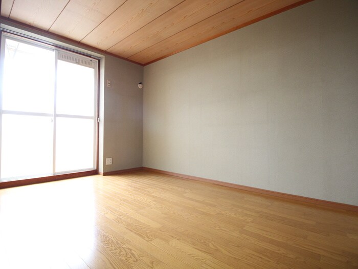 栄光マンションの物件内観写真