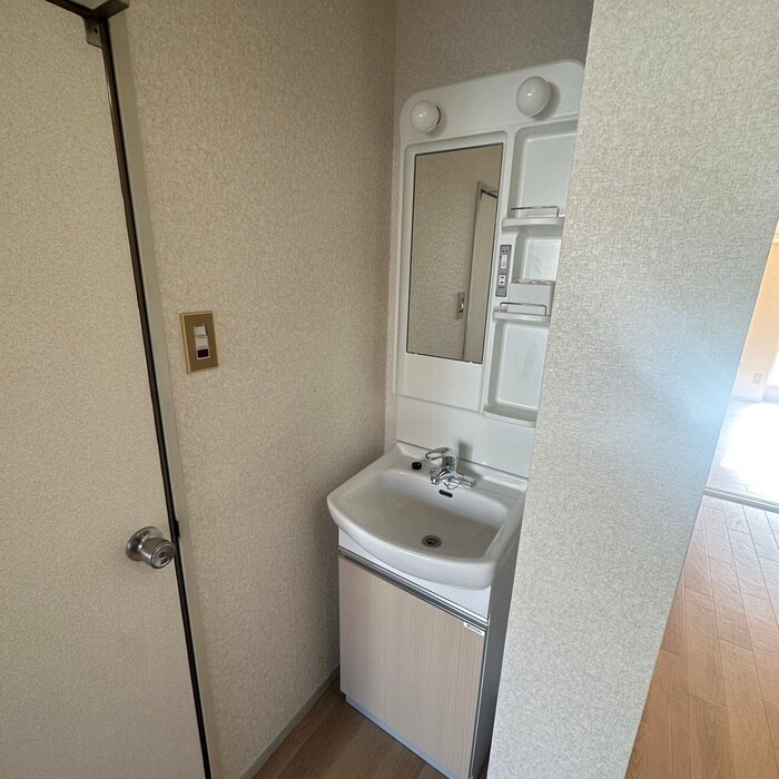 栄光マンションの物件内観写真