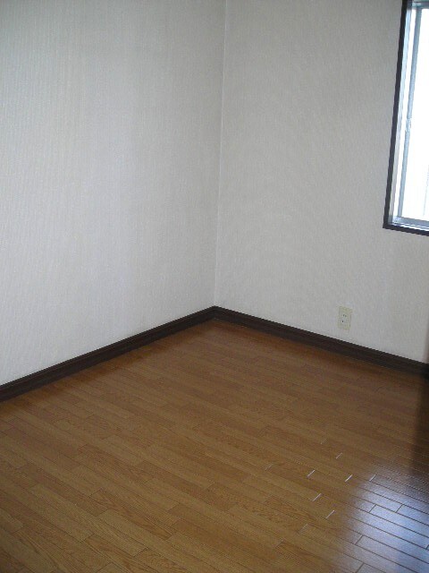 コ－ポ滝沢Ａの物件内観写真