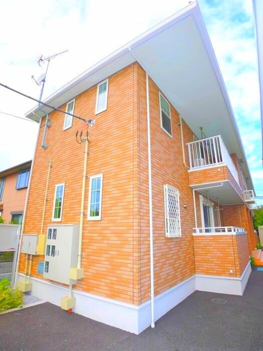 メゾン・アコールの物件外観写真