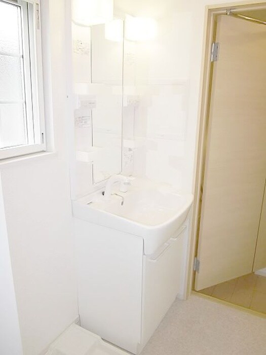 メゾン・アコールの物件内観写真