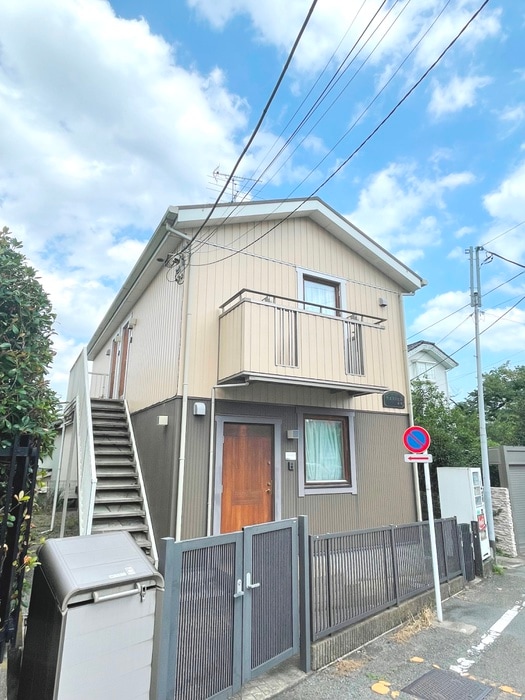 ウエストヒル成城の物件外観写真