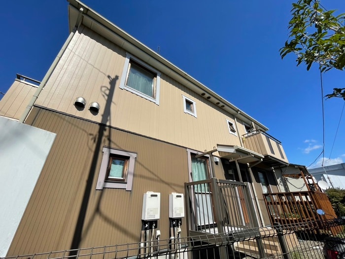 ウエストヒル成城の物件外観写真