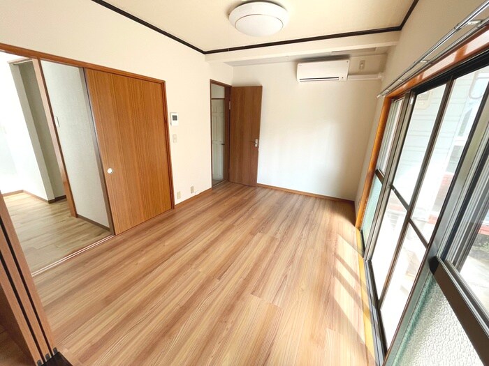 シャトルハウスⅡの物件内観写真