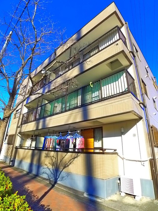 ブリュッヘンパ－クの物件外観写真