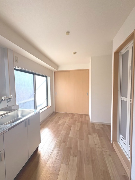 関口マンションの物件内観写真