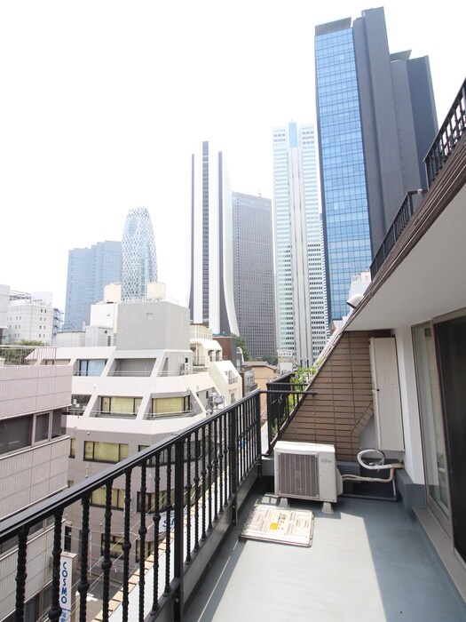 デュオ・スカ－ラ西新宿（604）の物件内観写真