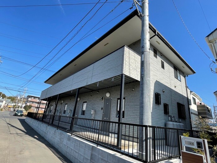 クレイン・ヴィラの物件外観写真